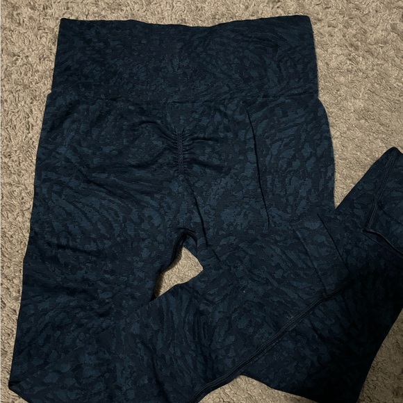 Gymshark leggings - Picture 2 of 2